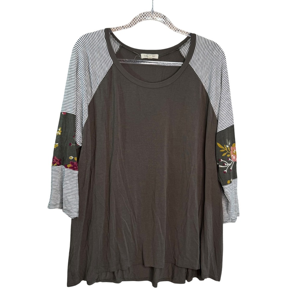Loralette Womens 2X Top Gray Floral Stripe Raglan Sleeve Knit Shirt Plus Size